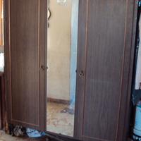 Armadio vintage 3 ante con specchio centrale