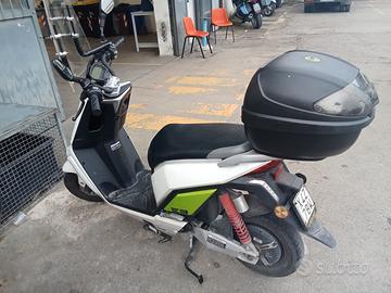 scooter elettrico 