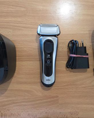 Braun Serie 8 (Model 8467cc) Wet&Dry con SmartCare