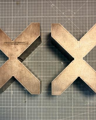 Blocchi paralleli a croce 150 × 200 mm