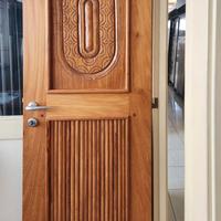 Porte artigianali legno massello rovere africano