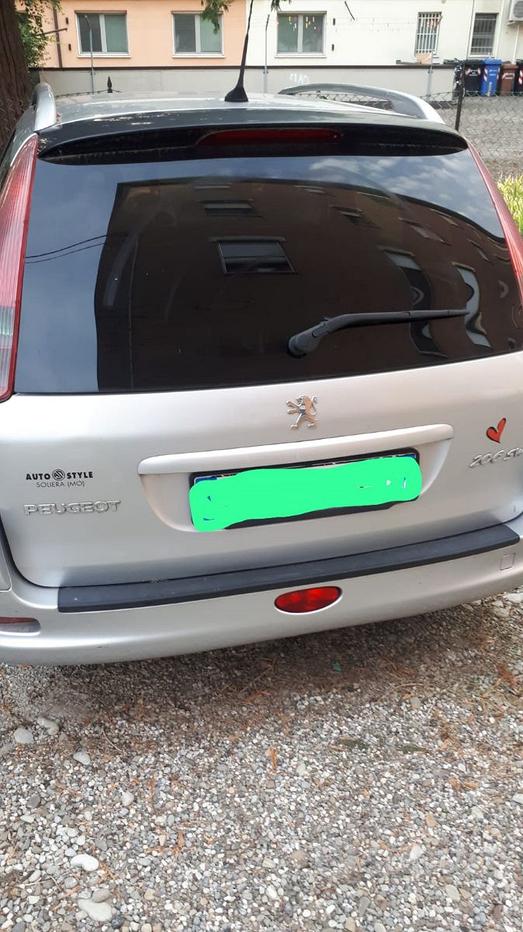 Peugeot 206