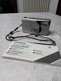 Macchina fotografica Olympus superzoom 800s