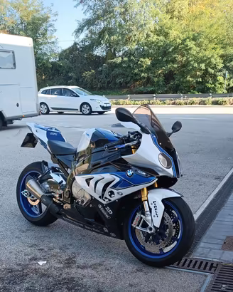 s1000rr hp4 competition 