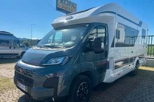 BURSTNER LYSEO SKYLINE 726 KM ZERO 2026