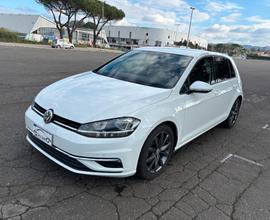 Volkswagen Golf 2.0 TDI DSG 5p. Highline BlueMotio