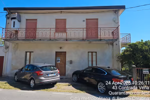 Villa rurale autonoma da riattare