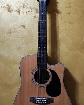Takamine EG535C