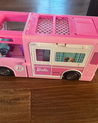 Barbie camper rosa trasformabile Usato come nuovo