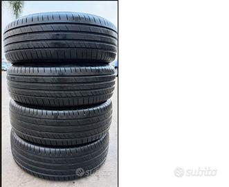 Pneumatici Nexen NFera SU4 225/50 ZR17 98W NUOVI!!