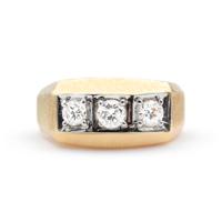 Anello uomo in oro giallo e diamanti