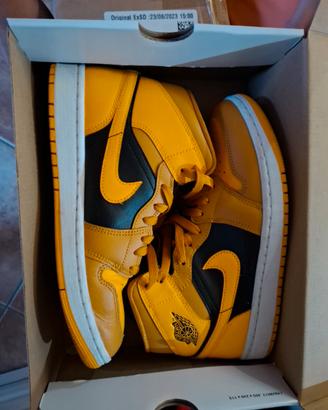 jordan 1 mid 40.5