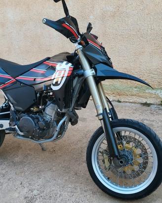 Husqvarna SM 610 Ie
