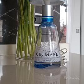 Lampada con bottiglia