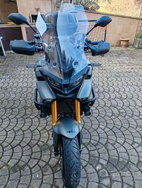Yamaha tracer 9gt anno 2022 con carrello
