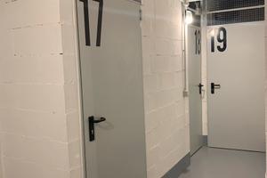 Cantina, magazzino, box, deposito