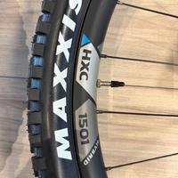 Set ruote completo DT Swiss Carbon HXC 1501