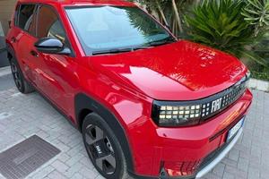 Fiat Grande Panda 1.2 Hybrid 110 CV S&S La Prima
