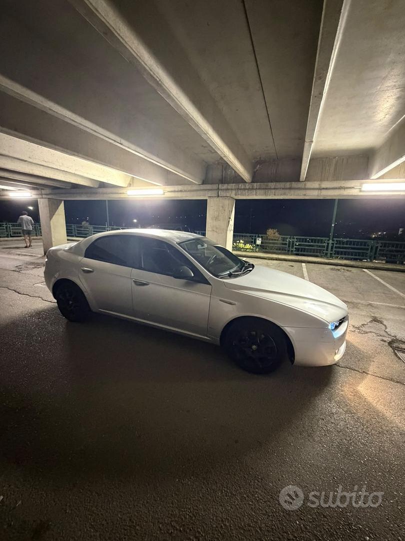 Alfa Romeo 159 2007 photo 4