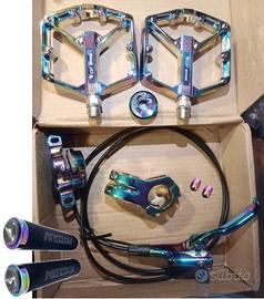 Kit per wheelie bike colore rainbow, tutto nuovo