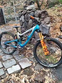 SARACEN ARIEL LT CARBON 27.5