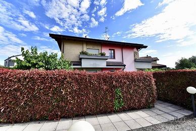 Attico / Mansarda di 110 m² con 3 locali e box aut