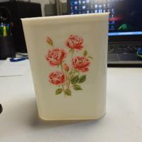 vaschetta in plastica con disegno rose vintage