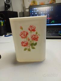 vaschetta in plastica con disegno rose vintage