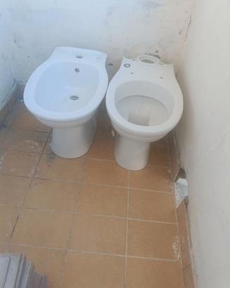 Sanitari nuovi mai usati