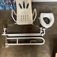 Attezzatura bagno per portatori di handicap