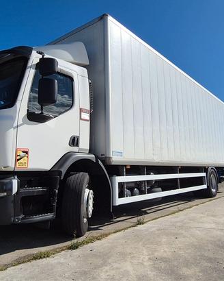 Motrice Renault  SPONDA-EURO6 vado in pensione
