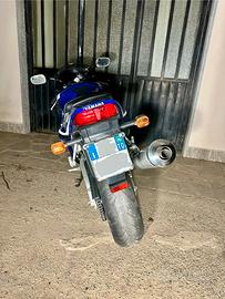 Yamaha Yzf mod. '99 prima vera R6