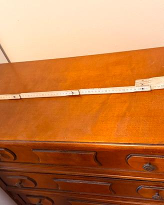Cassettiera in legno