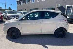 LANCIA Ypsilon 1.0 FireFly 5 porte Hybrid