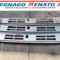 Griglia sotto parabrezza Mitsubishi Pajero V20