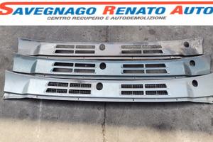 Griglia sotto parabrezza Mitsubishi Pajero V20