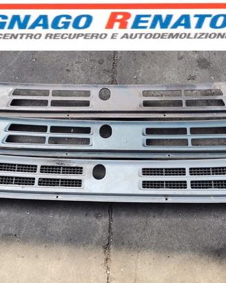 Griglia sotto parabrezza Mitsubishi Pajero V20
