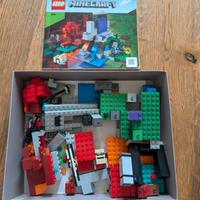 Lego Minecraft 21172 originale