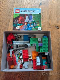 Lego Minecraft 21172 originale