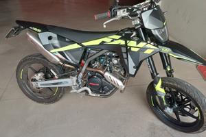 Fantic XMF 125 - 2025
