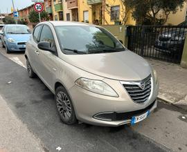 Lancia Ypsilon 1300 mjet Diesel 95 cv Gold 2012