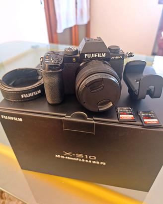 Fujifilm X-S10 + XC 15-45 + 2 SD Extreme Pro