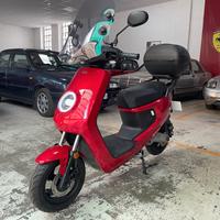Niu NQi Elettrico 50 KM0!!!