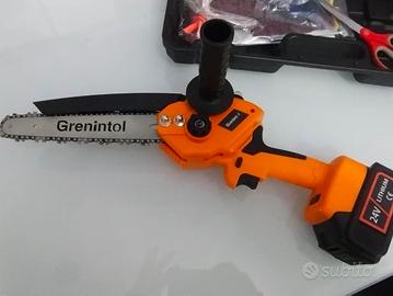 Motosega a batteria nuova con accessori