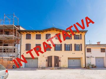 4 LOCALI A VILLAFRANCA DI VERONA