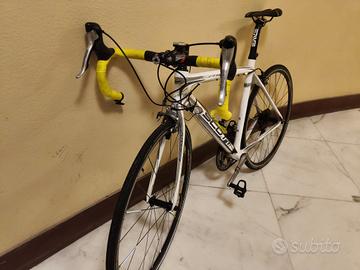 Bici da corsa Scott CR1