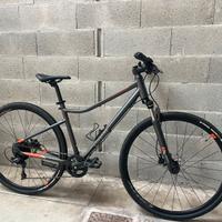 Bici Trekking Riverside 900 Telaio Taglia M