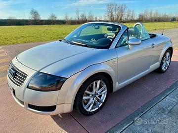 AUDI TT ROADSTER 1.8 TURBO 150CV – 38.000 KM
