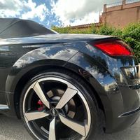 AUDI TT Roadster 45 TFSI S tronic