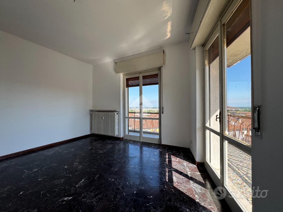3 LOCALI A STRADELLA - Altro